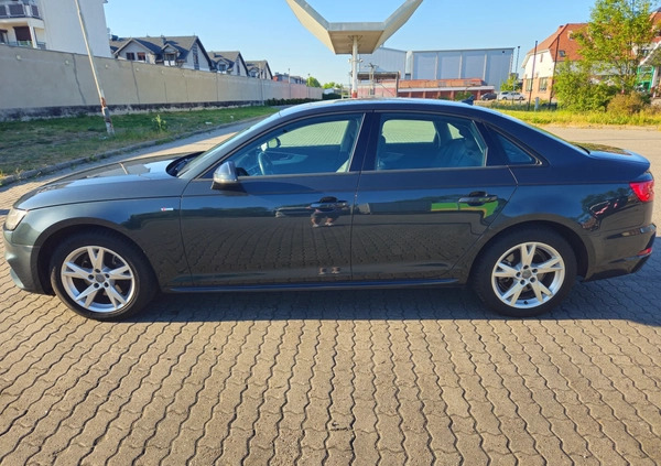 Audi A4 cena 95900 przebieg: 65819, rok produkcji 2018 z Wieruszów małe 154